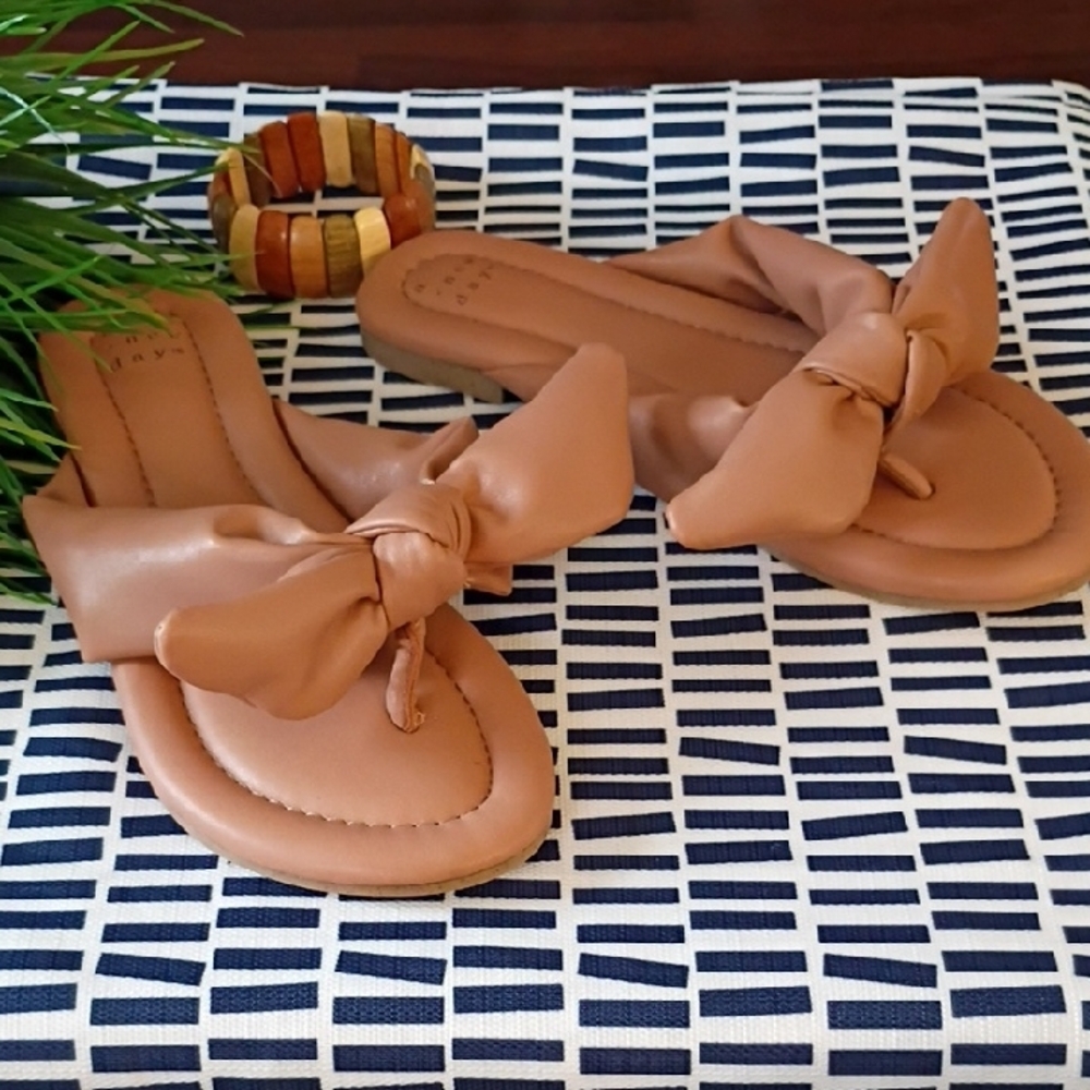 a new day Women's Brown Bow Sandals